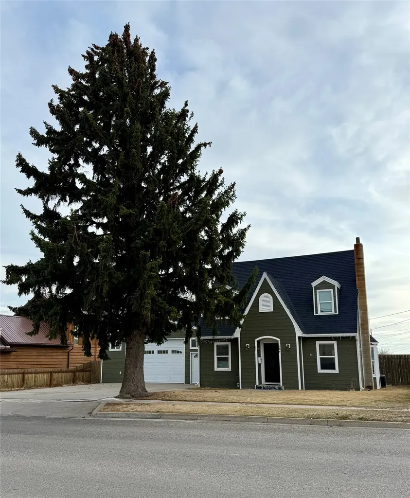 106 2nd Street SW Cut Bank MT 59427
