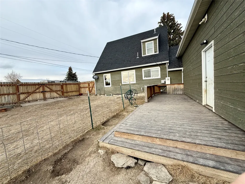 106 2nd Street SW Cut Bank MT 59427