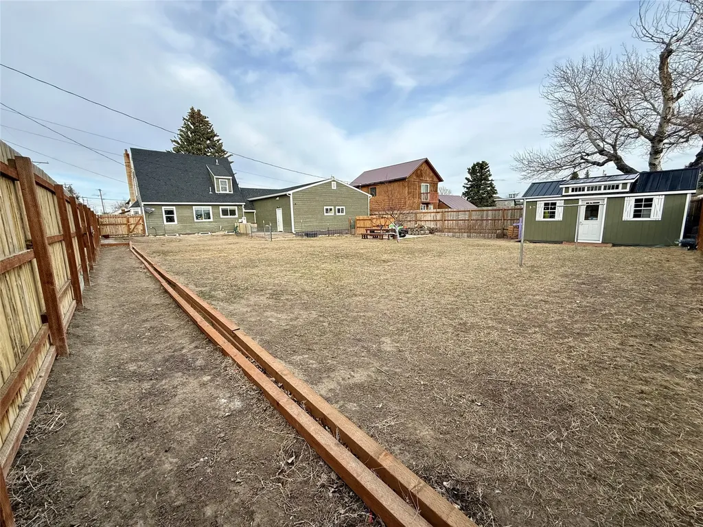 106 2nd Street SW Cut Bank MT 59427