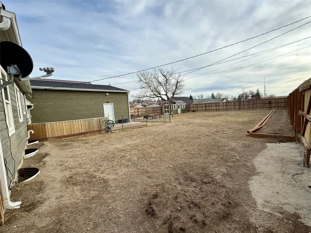 106 2nd Street SW Cut Bank MT 59427