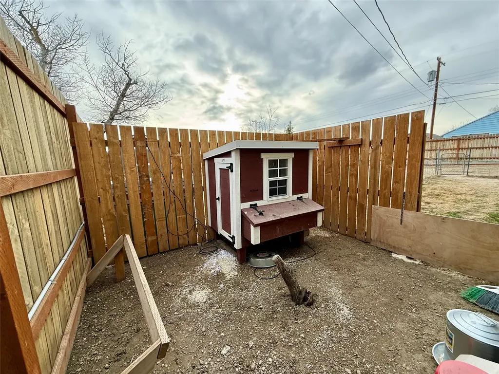 106 2nd Street SW Cut Bank MT 59427