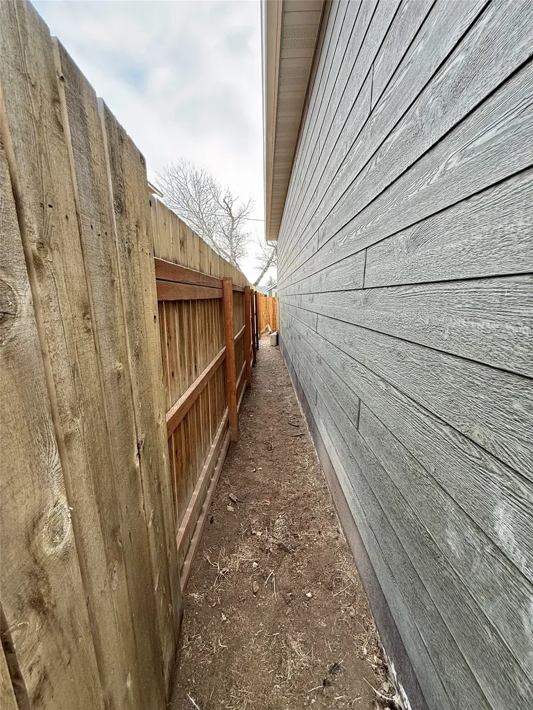 106 2nd Street SW Cut Bank MT 59427