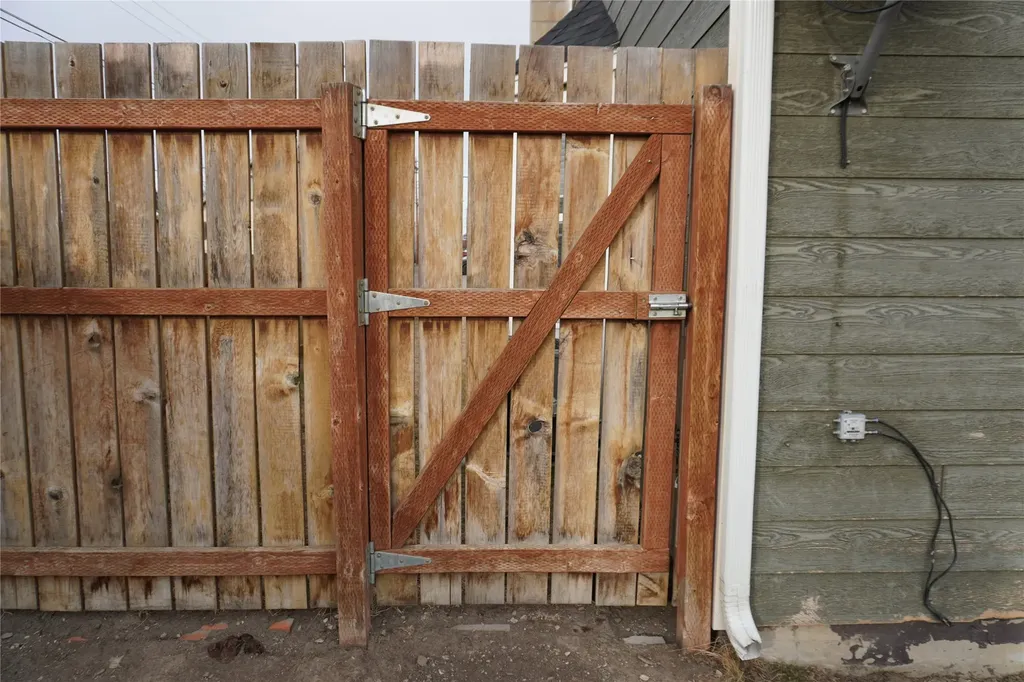 106 2nd Street SW Cut Bank MT 59427