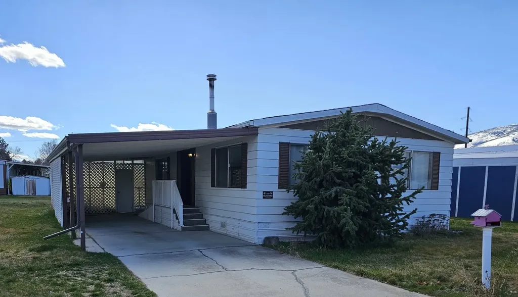 107 Blue Bird Drive Hamilton MT 59840