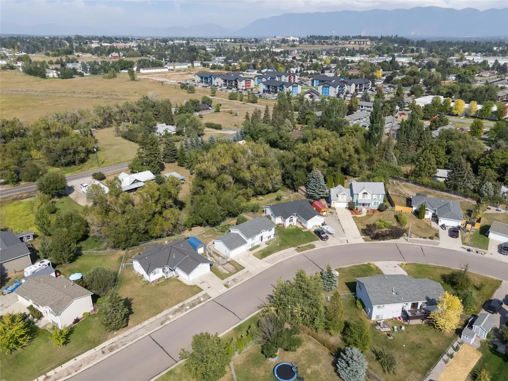 163 Greenbriar Drive Kalispell MT 59901