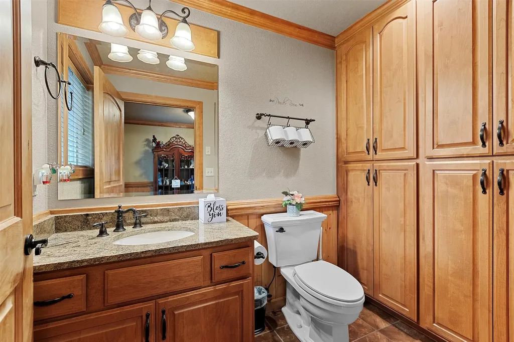 37 Mahonia Road Plains MT 59859