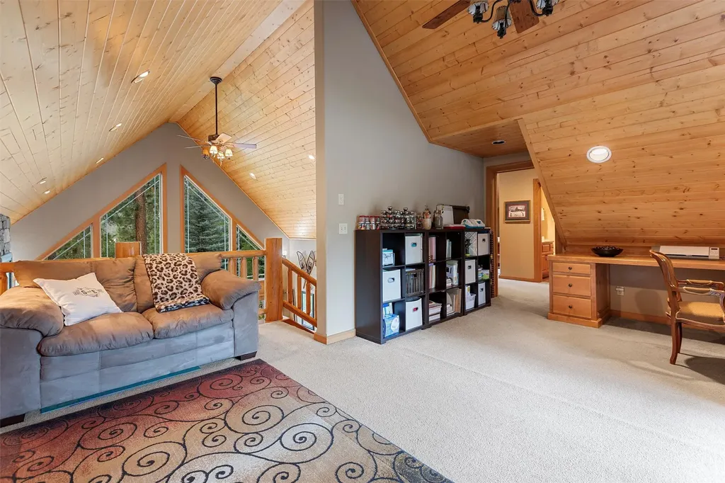 37 Mahonia Road Plains MT 59859