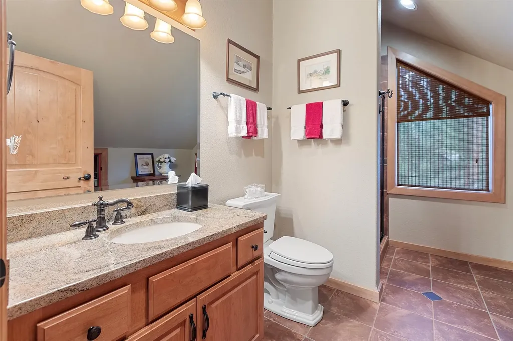 37 Mahonia Road Plains MT 59859