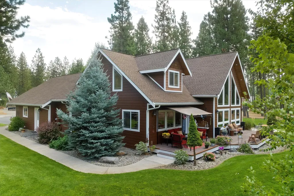 37 Mahonia Road Plains MT 59859