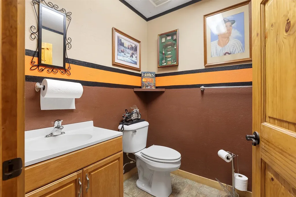 37 Mahonia Road Plains MT 59859