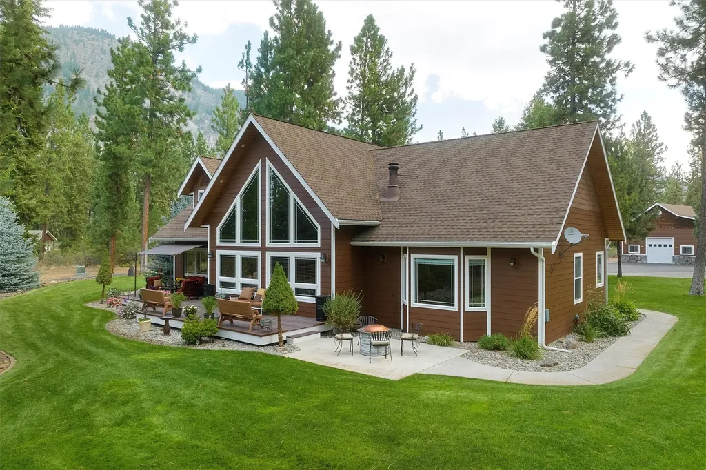 37 Mahonia Road Plains MT 59859