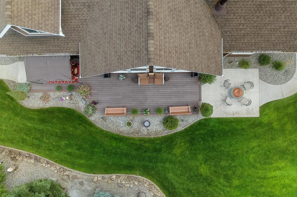 37 Mahonia Road Plains MT 59859