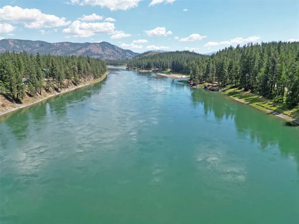 37 Mahonia Road Plains MT 59859