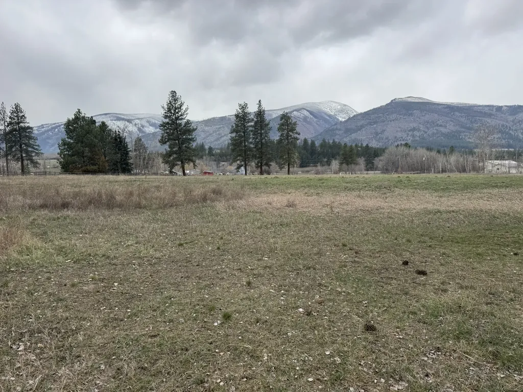 Nhn Two Moons Road Florence MT 59833