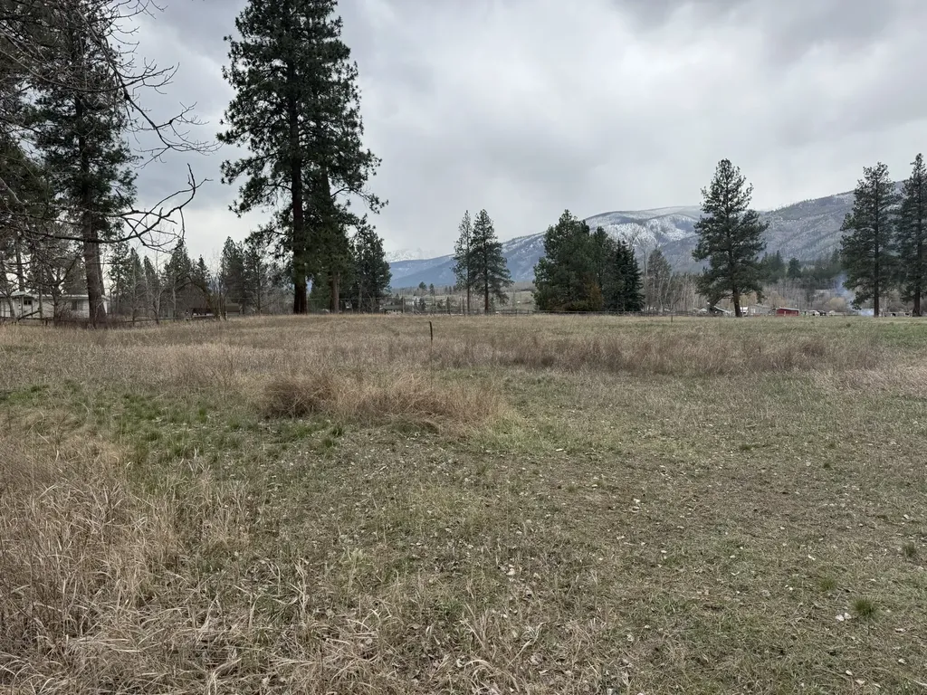 Nhn Two Moons Road Florence MT 59833