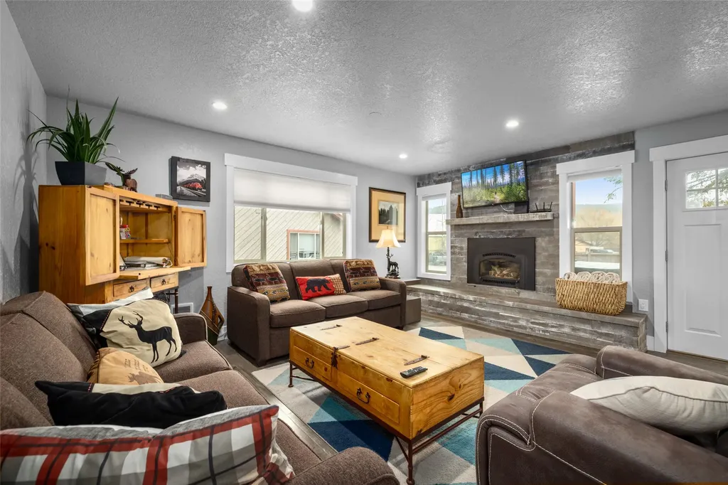 986 Colorado Avenue Whitefish MT 59937