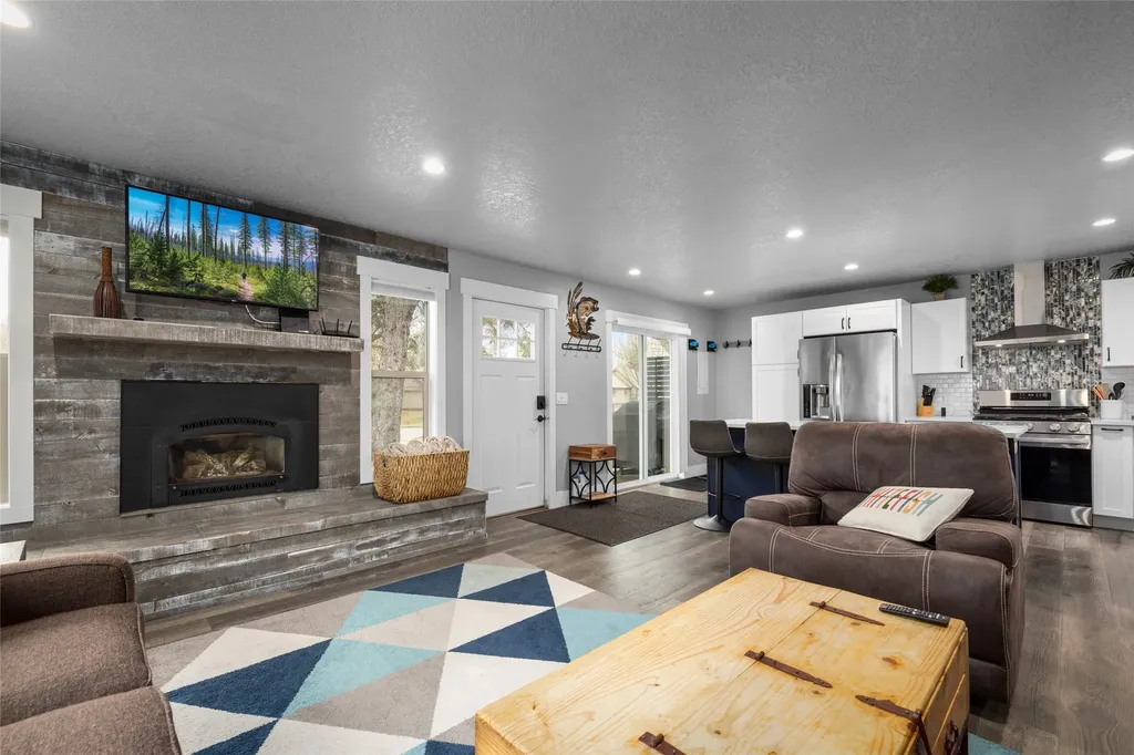 986 Colorado Avenue Whitefish MT 59937