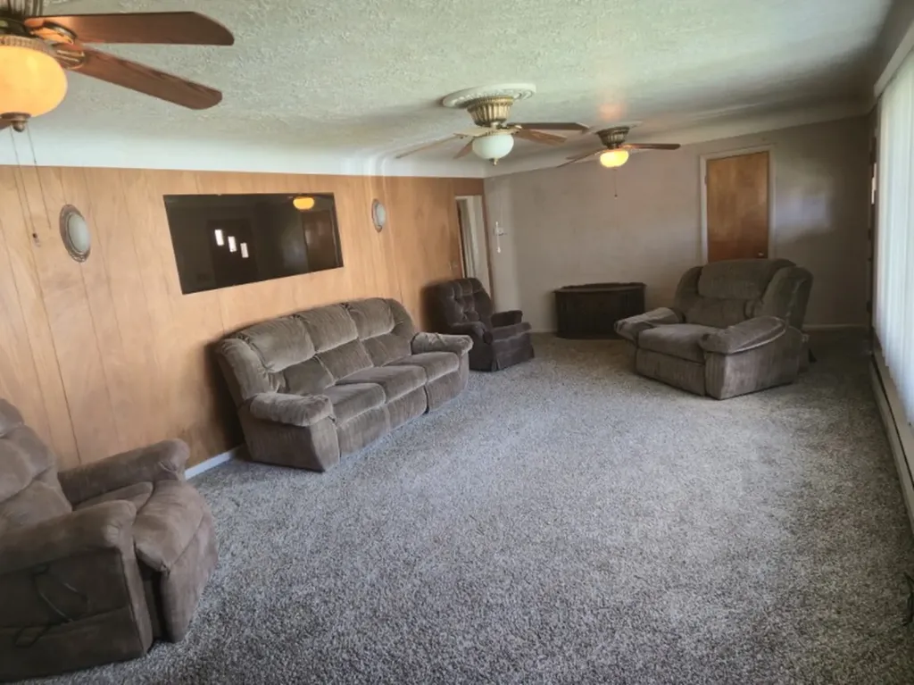 2526 Locust Street Butte MT 59701
