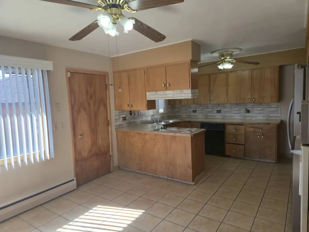 2526 Locust Street Butte MT 59701