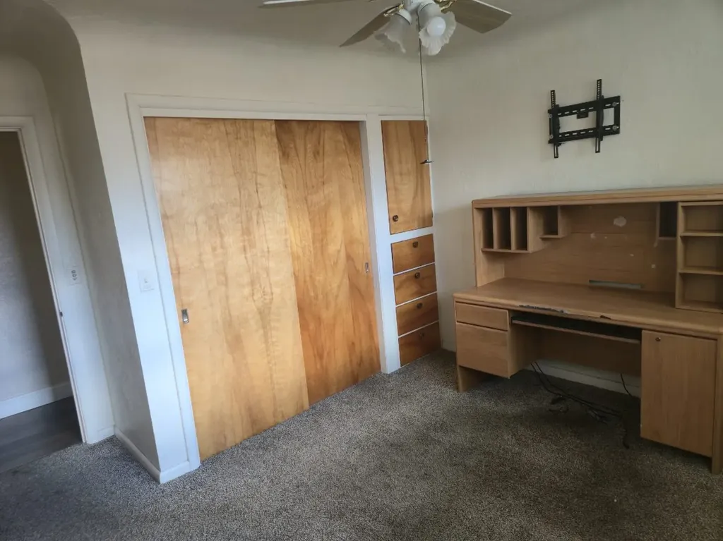 2526 Locust Street Butte MT 59701