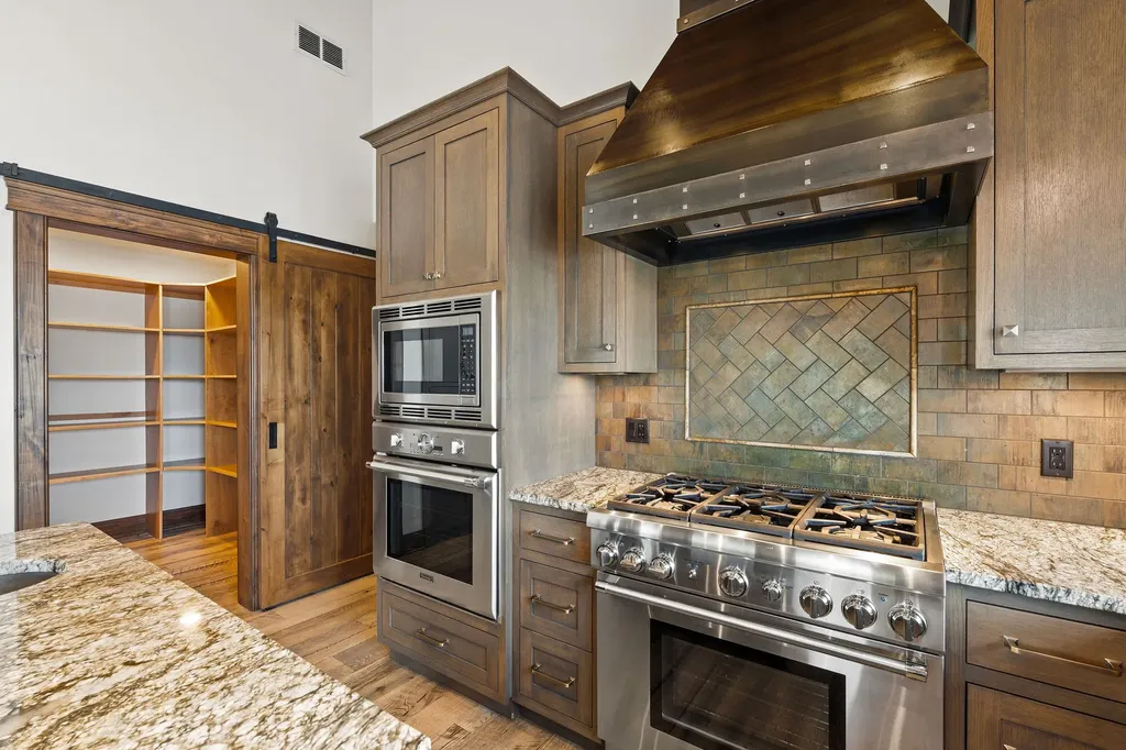 569 E Village Drive Bigfork MT 59911