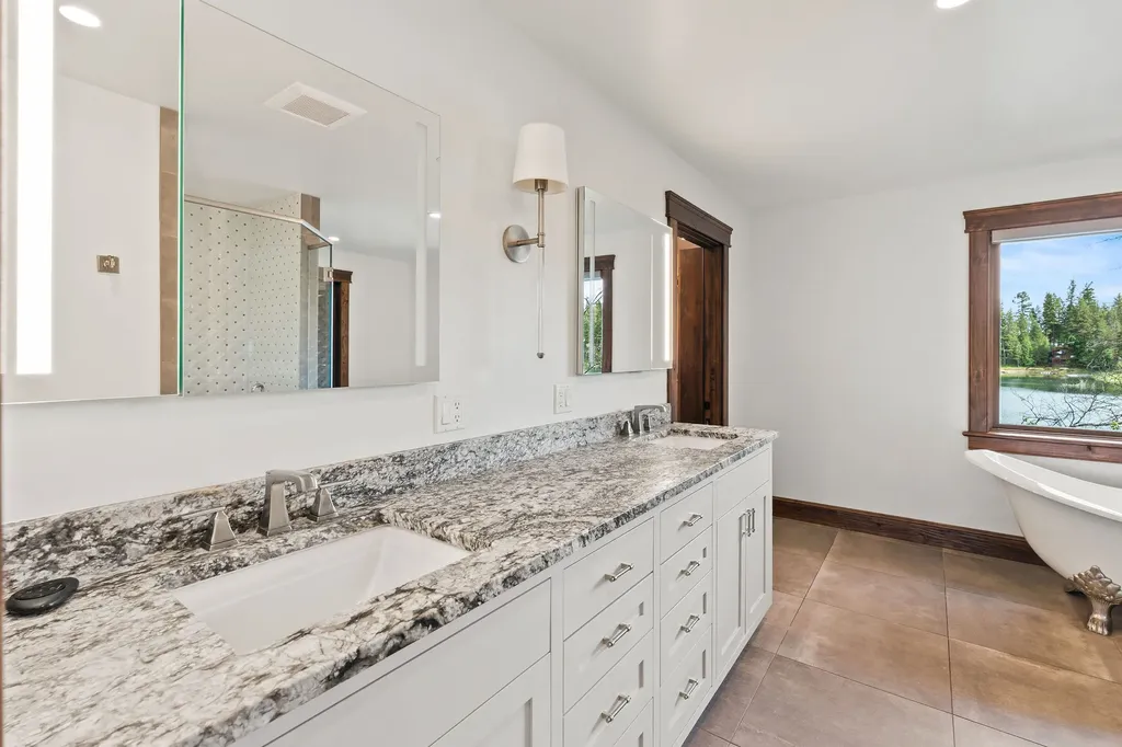 569 E Village Drive Bigfork MT 59911