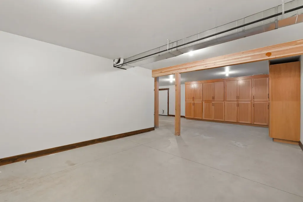 569 E Village Drive Bigfork MT 59911