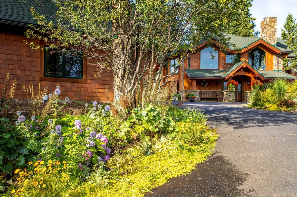 569 E Village Drive Bigfork MT 59911