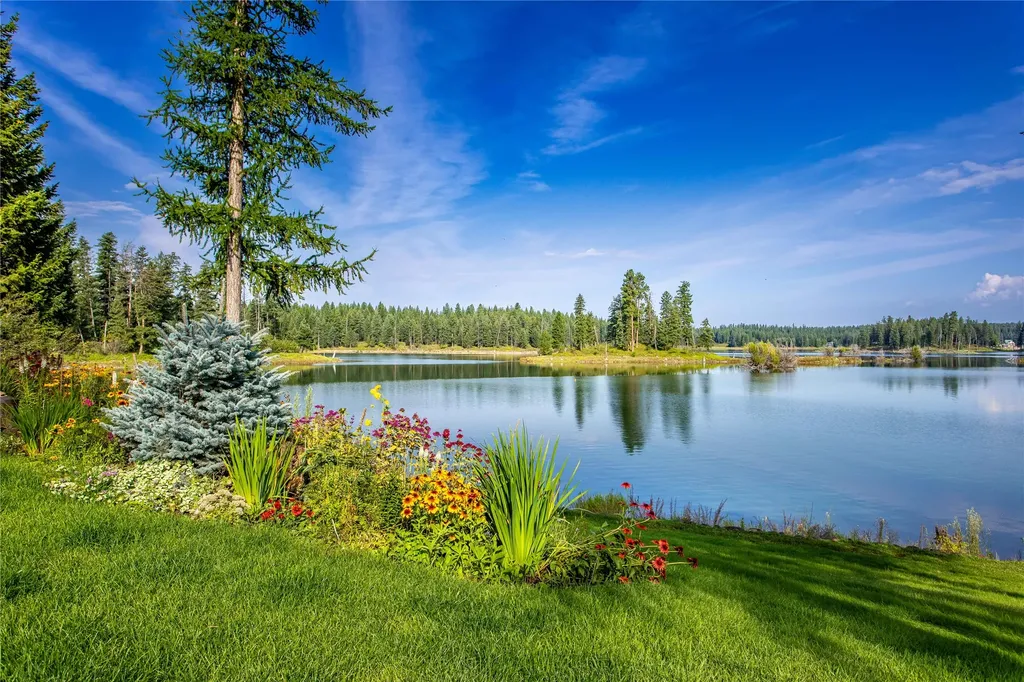 569 E Village Drive Bigfork MT 59911