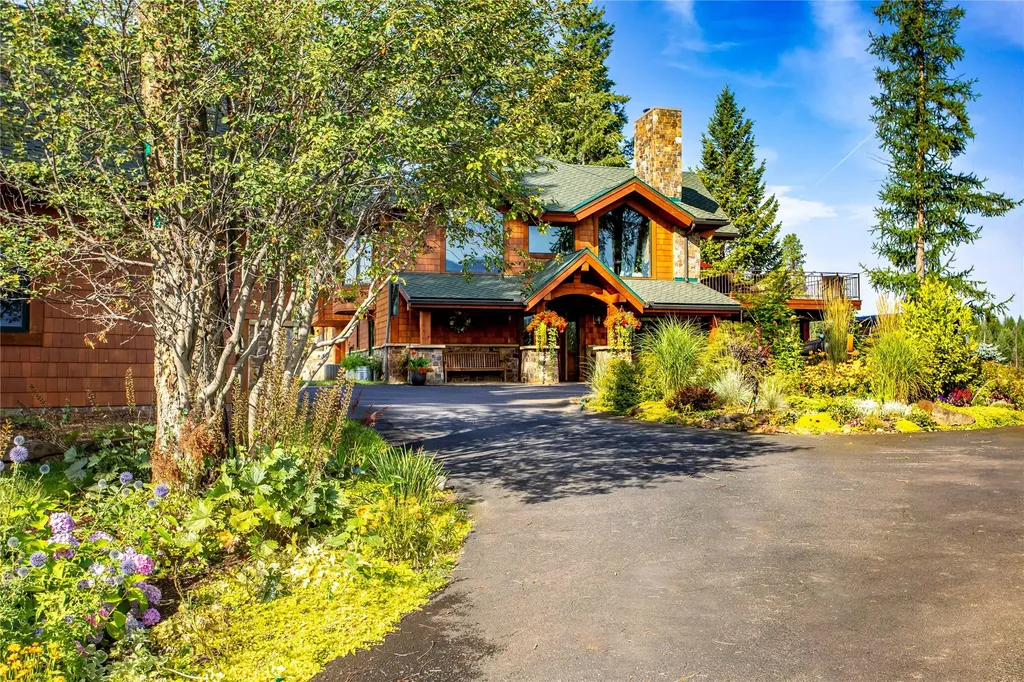 569 E Village Drive Bigfork MT 59911