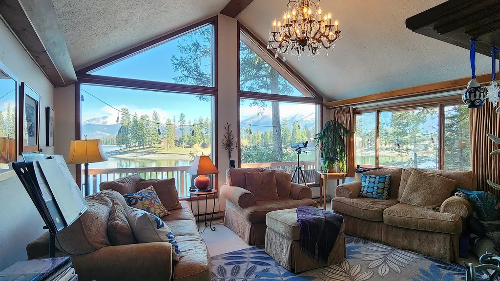 564 W Village Drive Bigfork MT 59911