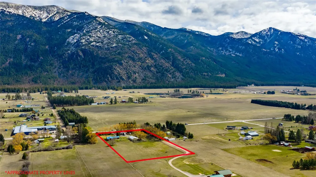3075 Mt Highway 206 Columbia Falls MT 59912