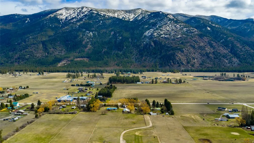 3075 Mt Highway 206 Columbia Falls MT 59912