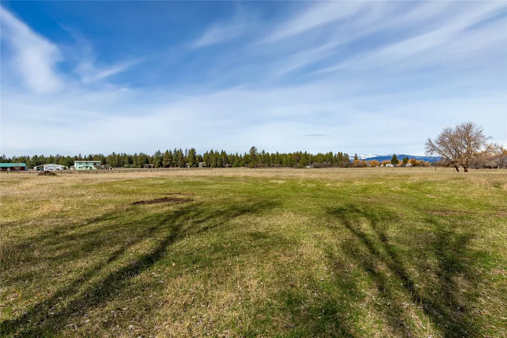 3075 Mount Highway 206 Columbia Falls MT 59912