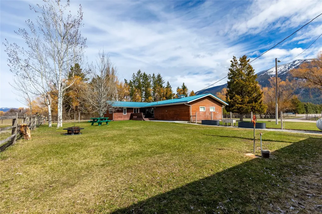3075 Mount Highway 206 Columbia Falls MT 59912
