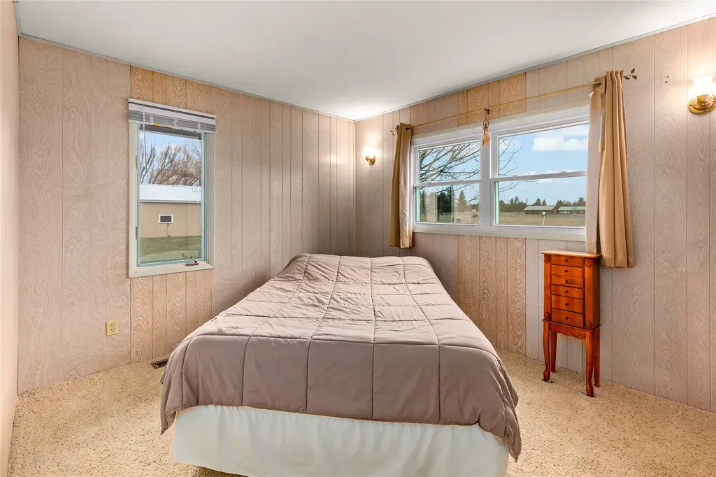 3075 Mount Highway 206 Columbia Falls MT 59912