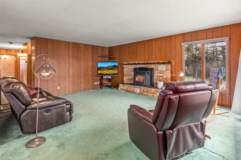 3075 Mount Highway 206 Columbia Falls MT 59912