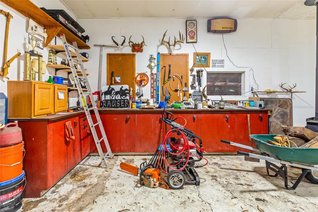 3075 Mt Highway 206 Columbia Falls MT 59912