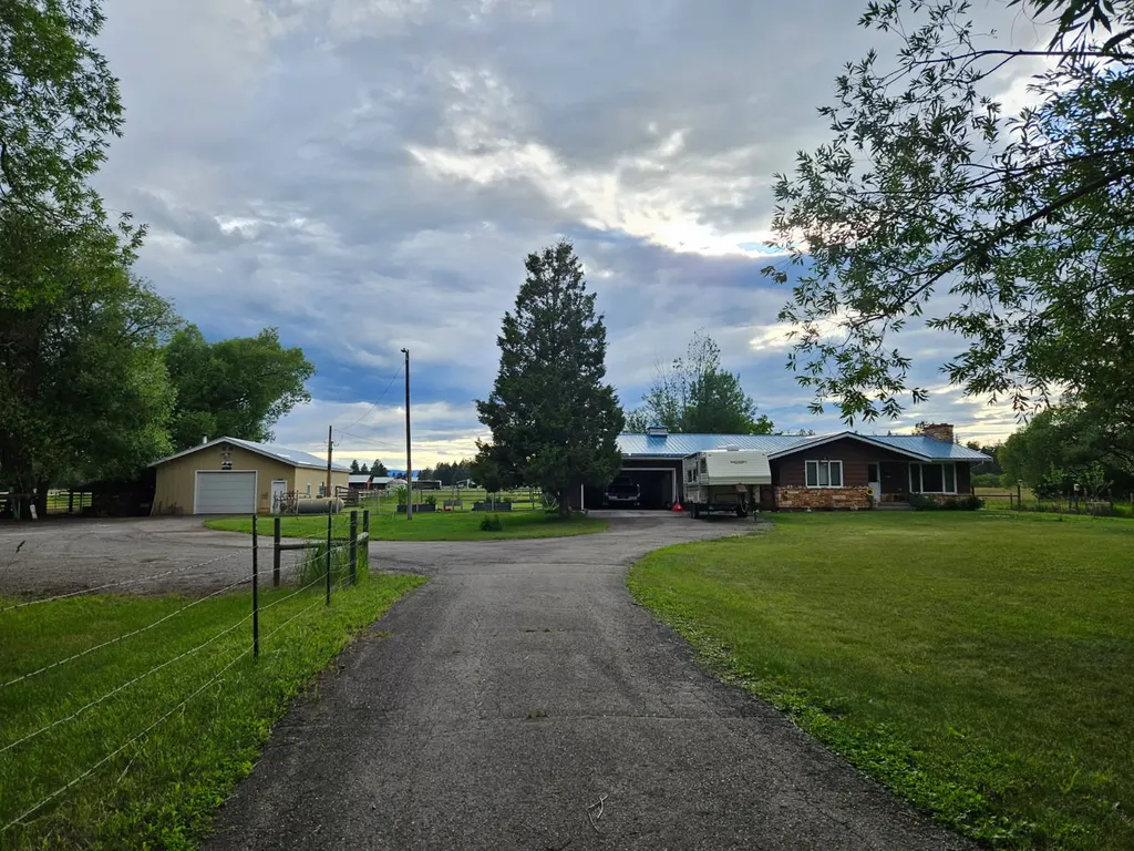 3075 Mt Highway 206 Columbia Falls MT 59912