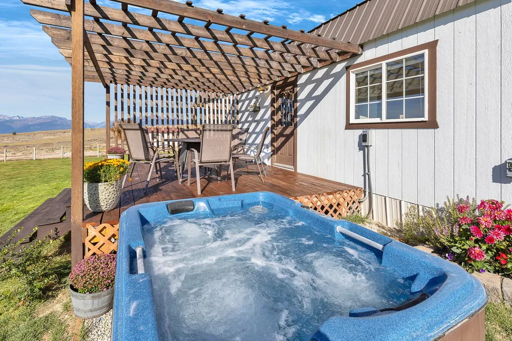 561 Double D Road Stevensville MT 59870