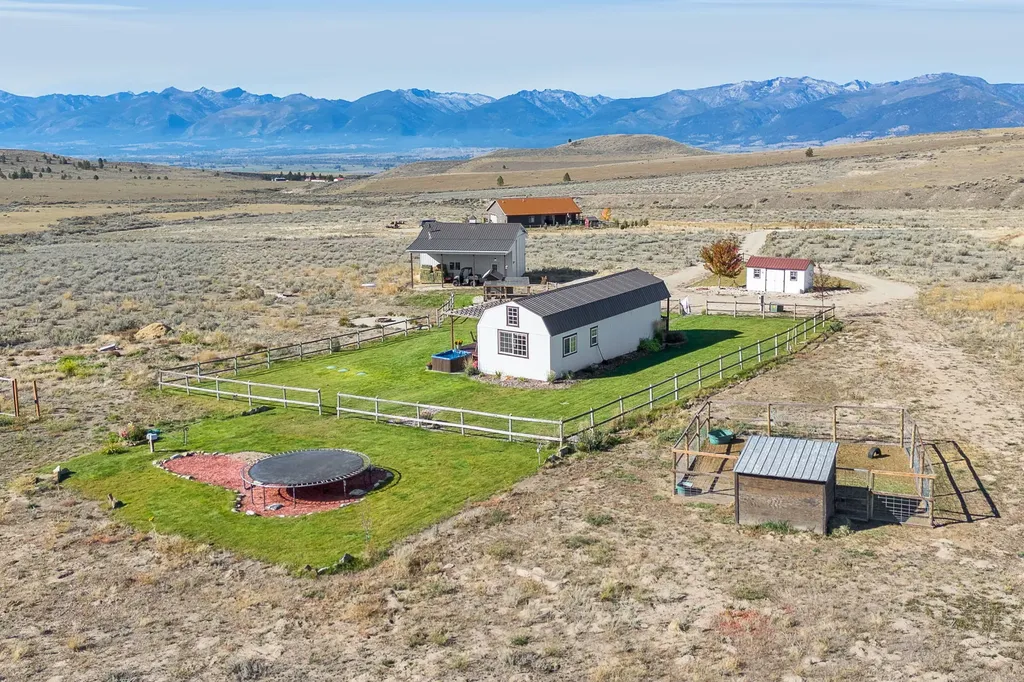 561 Double D Road Stevensville MT 59870