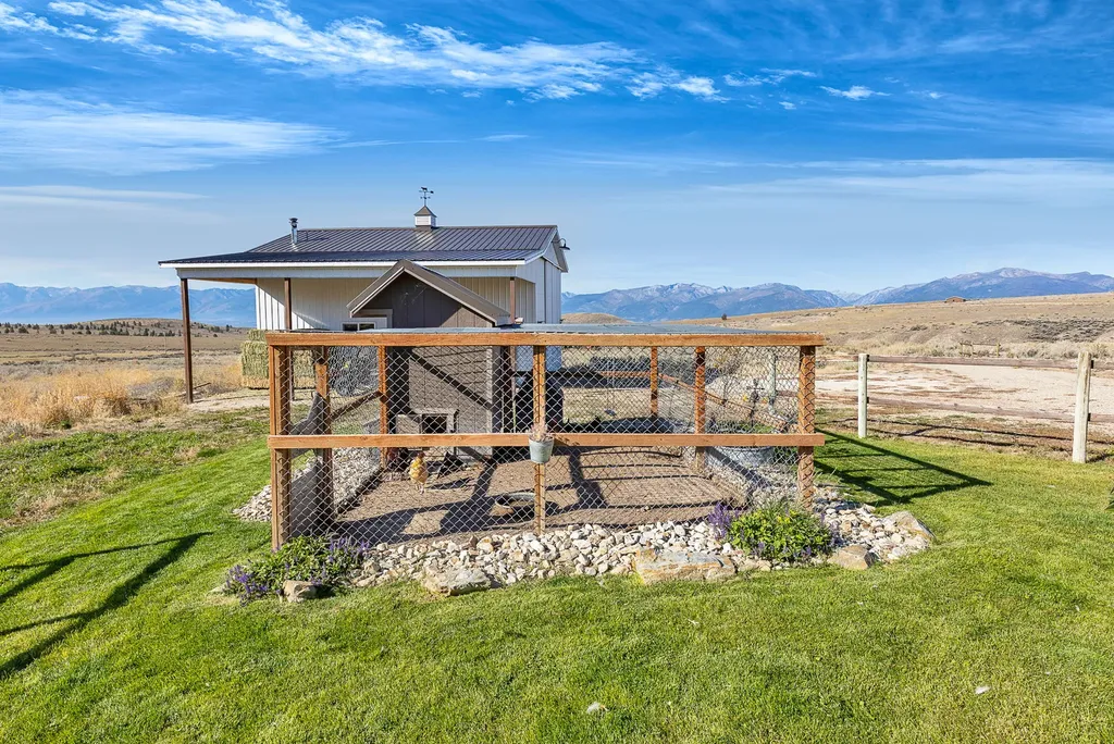 561 Double D Road Stevensville MT 59870