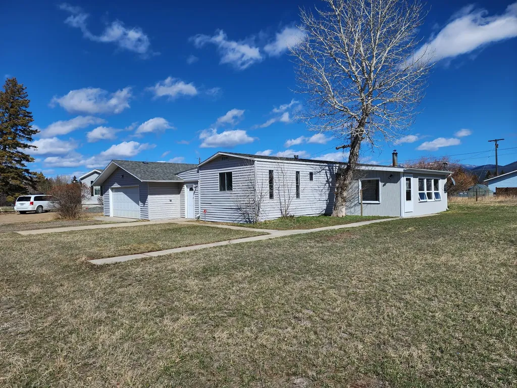 204 S Cook Street Boulder MT 59632