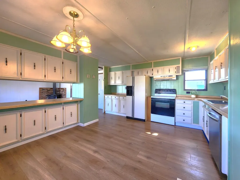 204 S Cook Street Boulder MT 59632