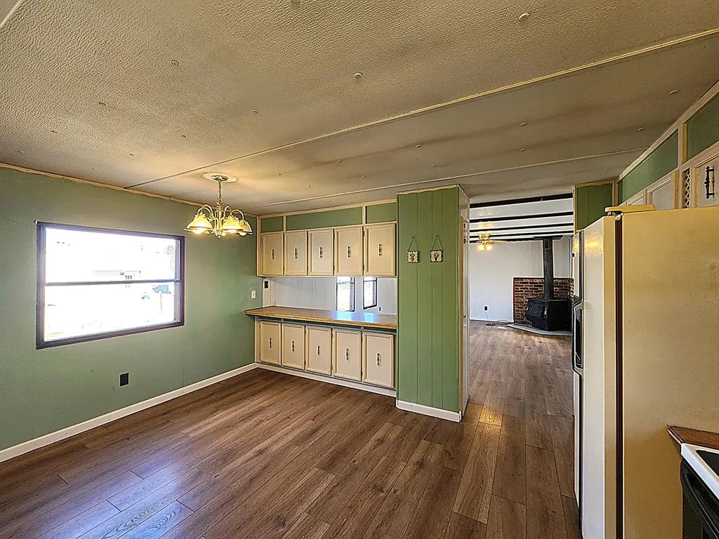 204 S Cook Street Boulder MT 59632
