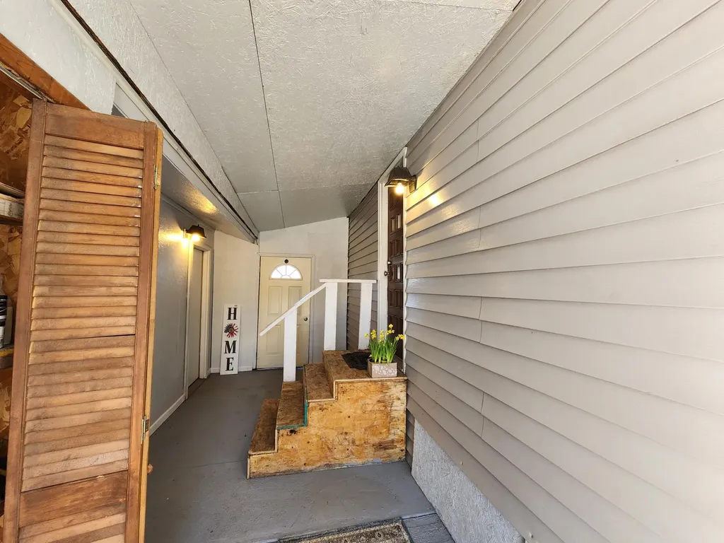 204 S Cook Street Boulder MT 59632