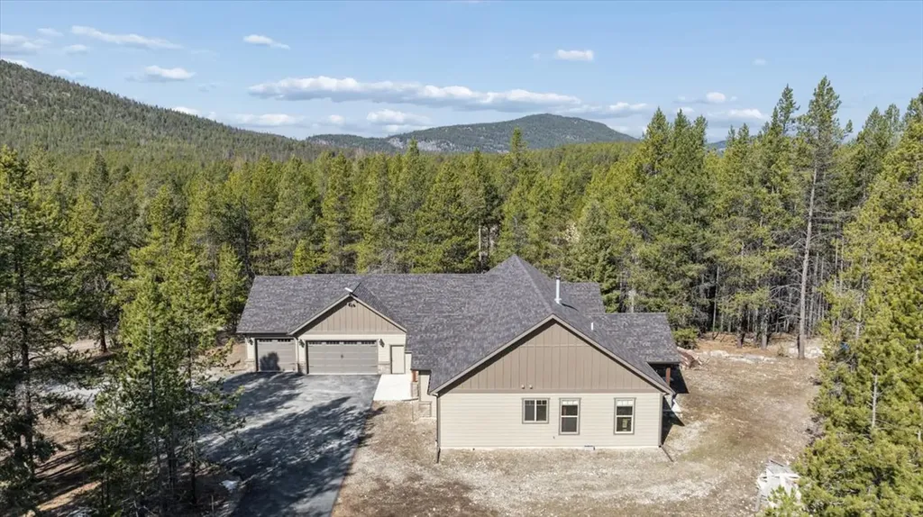 9343 Us Hwy 2 W Marion MT 59925