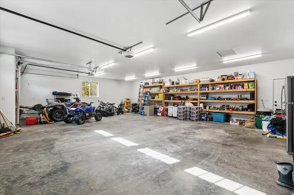 9343 Us Hwy 2 W Marion MT 59925