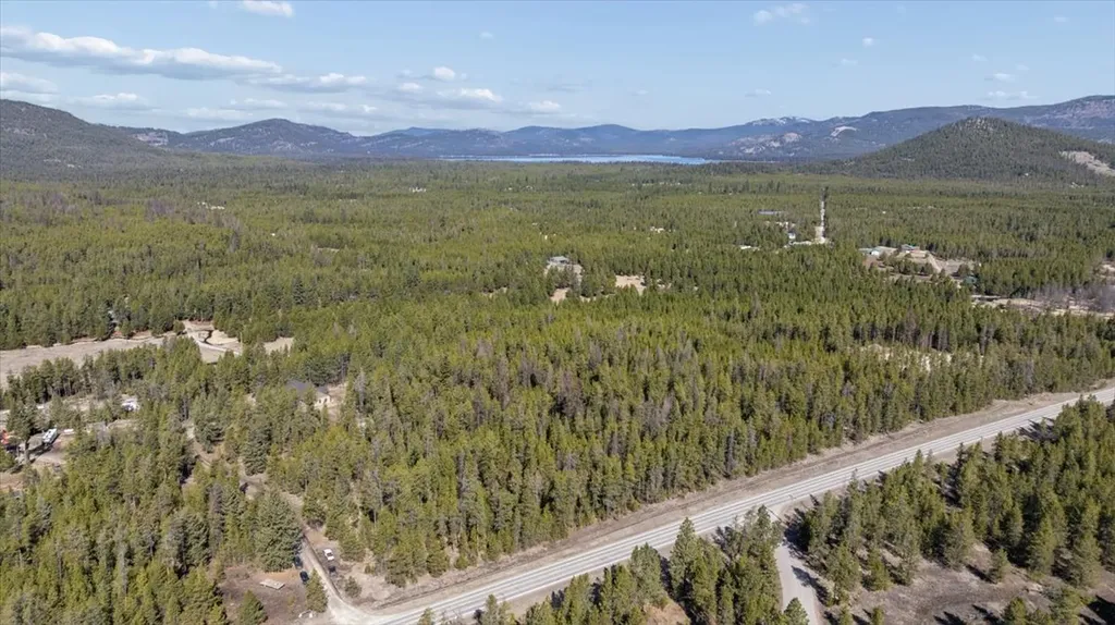 9343 Us Hwy 2 W Marion MT 59925