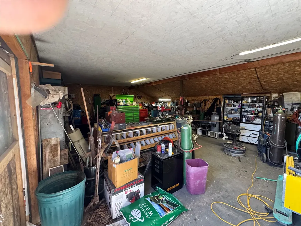 263 W Bovine Way Melrose MT 59743